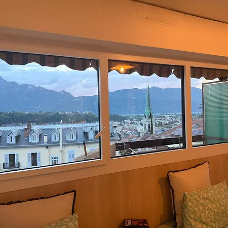 Centre Vue Montagne Parking Proche Thermes Chevalley Appartement