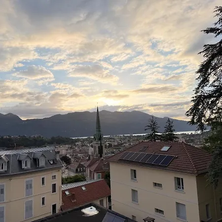Appartement Centre Vue Montagne Parking Proche Thermes Chevalley